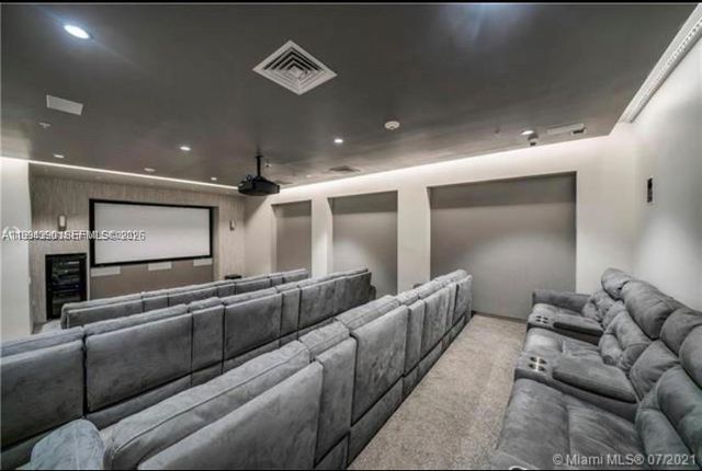 10275 Collins Ave 1205, Bal Harbour, FL 33154