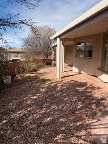 1415 W SEGO LILY LN, St. George, UT 84770