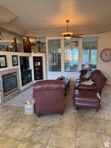 1415 W SEGO LILY LN, St. George, UT 84770