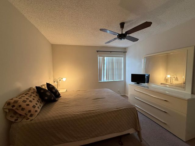 470 Capri J, Delray Beach, FL 33445