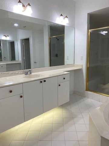10720 NW 66th ST 503, Doral, FL 33178
