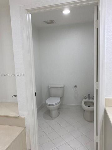 10720 NW 66th ST 503, Doral, FL 33178