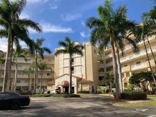 10720 NW 66th ST 503, Doral, FL 33178