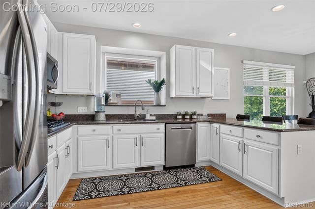 16971 Algonquin Drive, Northville Township, MI 48168