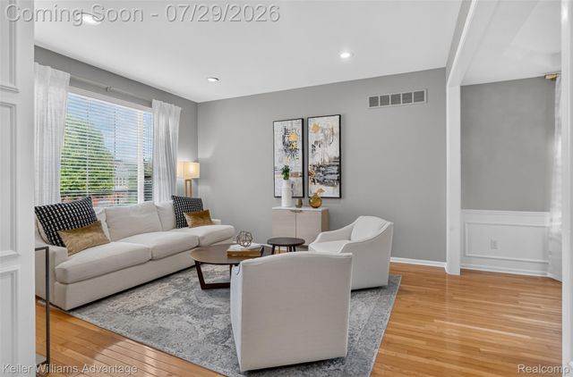 16971 Algonquin Drive, Northville Township, MI 48168