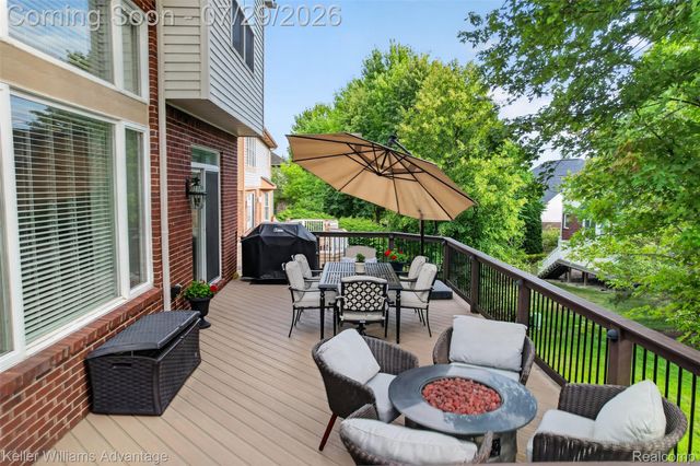 16971 Algonquin Drive, Northville Township, MI 48168