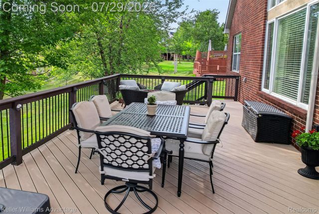 16971 Algonquin Drive, Northville Township, MI 48168