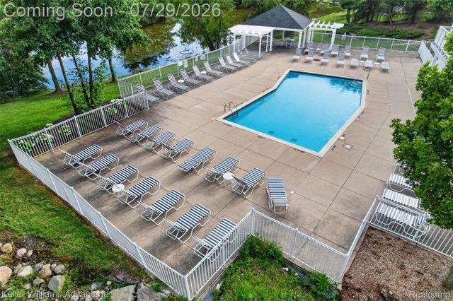 16971 Algonquin Drive, Northville Township, MI 48168