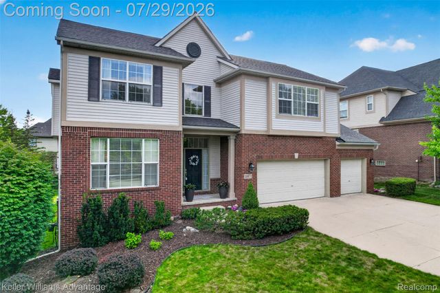 16971 Algonquin Drive, Northville Township, MI 48168