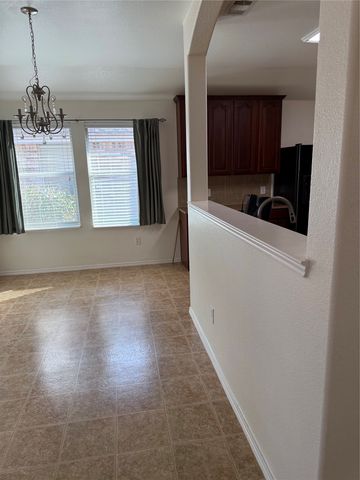 4709 Redbud Drive, Denton, TX 76208