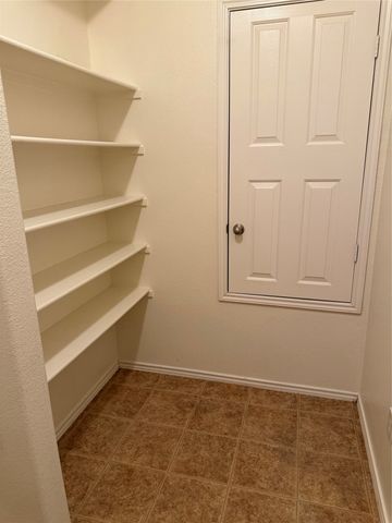 4709 Redbud Drive, Denton, TX 76208