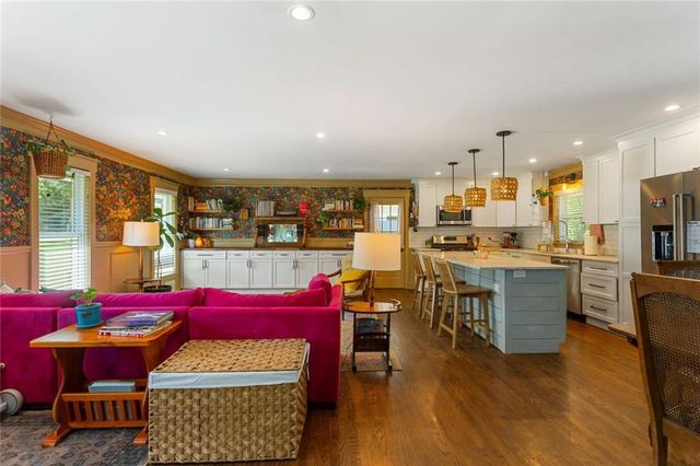 1613 Huntington Drive, Marietta, GA 30066