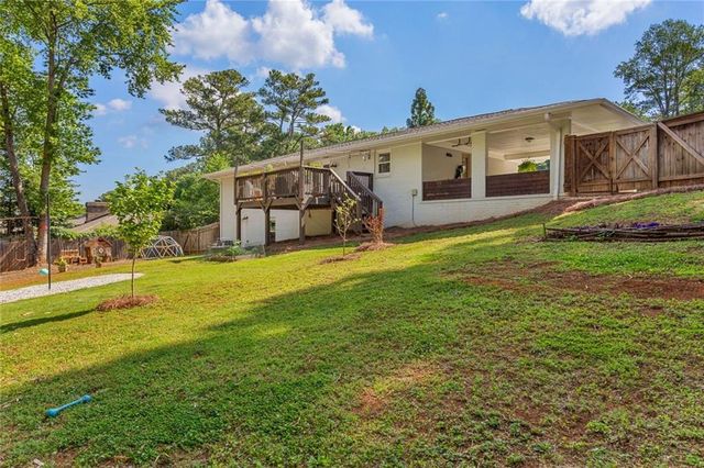 1613 Huntington Drive, Marietta, GA 30066