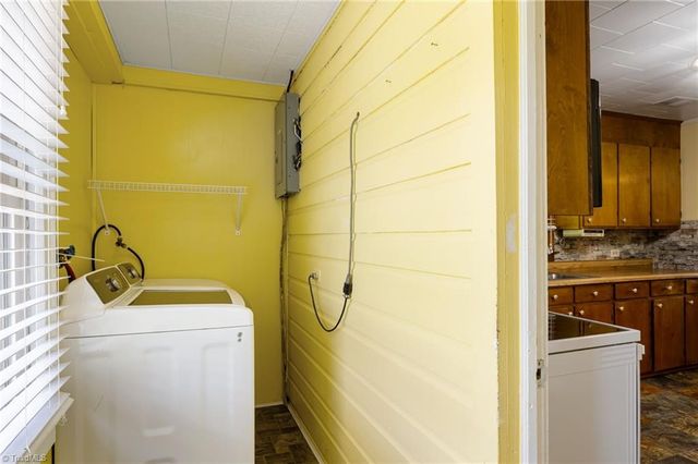 2804 Fox Knob Road, Jonesville, NC 28642