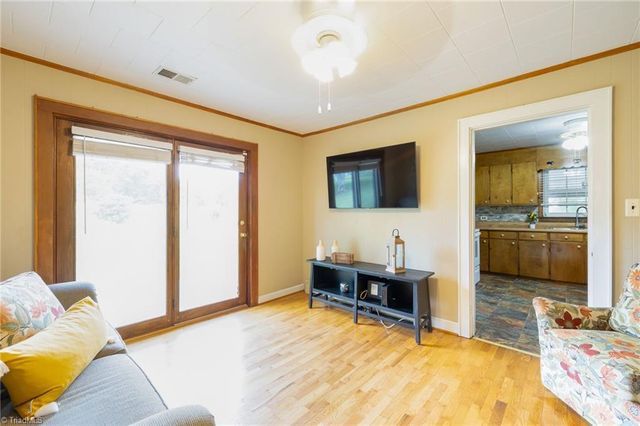2804 Fox Knob Road, Jonesville, NC 28642
