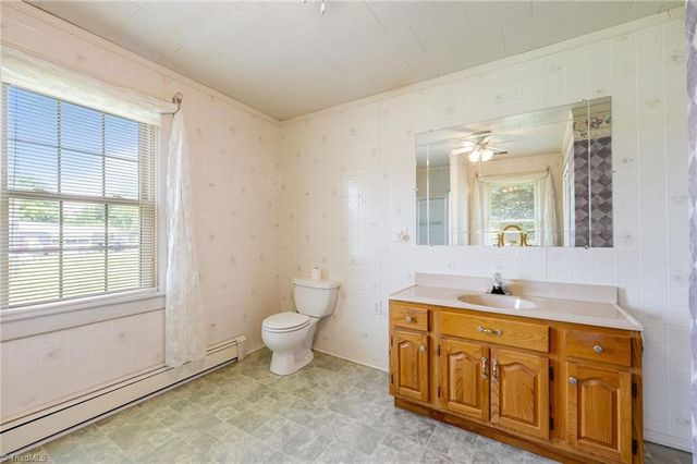 2804 Fox Knob Road, Jonesville, NC 28642