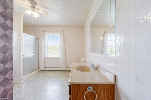 2804 Fox Knob Road, Jonesville, NC 28642