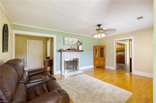 2804 Fox Knob Road, Jonesville, NC 28642