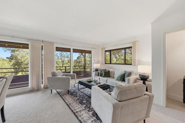 9 Russell Avenue, Portola Valley, CA 94028