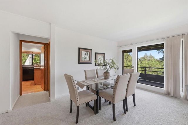 9 Russell Avenue, Portola Valley, CA 94028