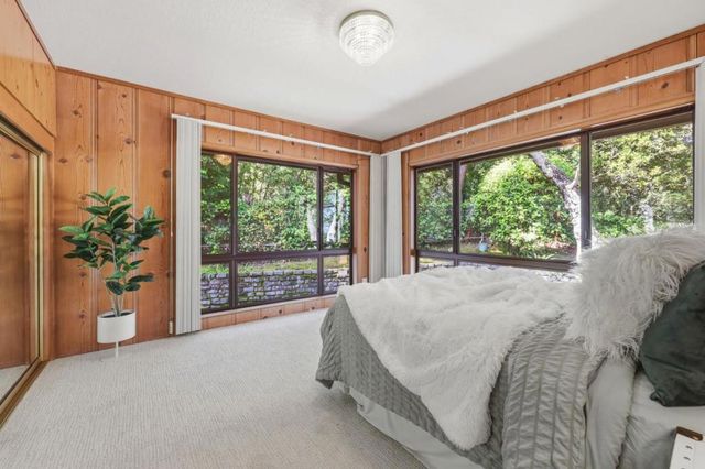 9 Russell Avenue, Portola Valley, CA 94028