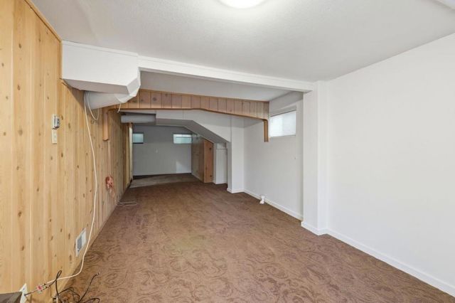 9 Russell Avenue, Portola Valley, CA 94028