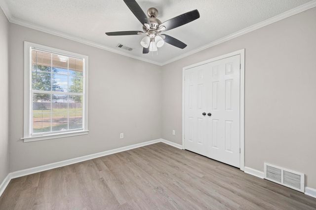 2268 LAKE SPRINGS LN, Memphis, TN 38016