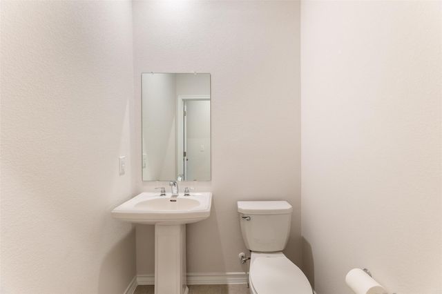 5209 Dimesky LN, Austin, TX 78723