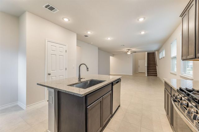 5209 Dimesky LN, Austin, TX 78723