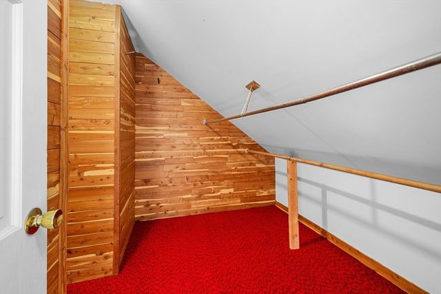56 English St, Falmouth, MA 02536