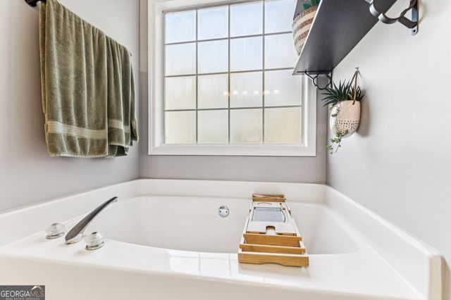 608 Cambridge Terrace, Loganville, GA 30052