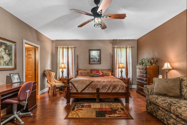 201 Pioneer Drive, Seymour, MO 65746