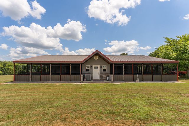 201 Pioneer Drive, Seymour, MO 65746