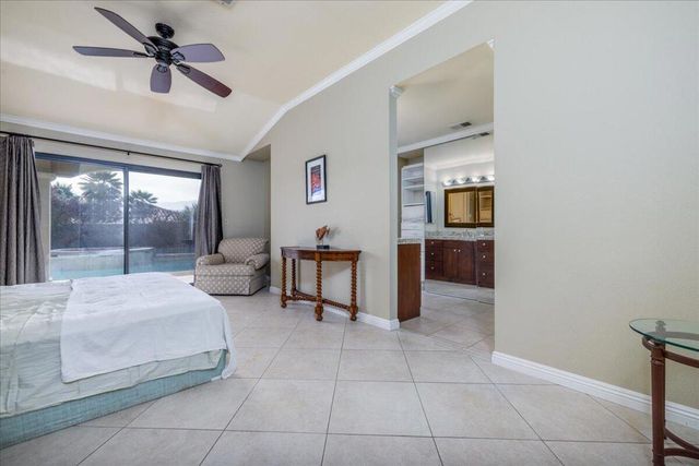 1495 E Luna Way, Palm Springs, CA 92262