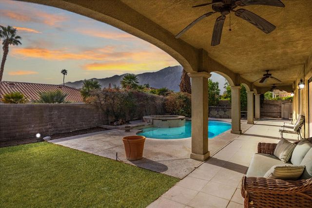 1495 E Luna Way, Palm Springs, CA 92262