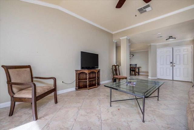 1495 E Luna Way, Palm Springs, CA 92262