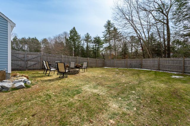 41 Midnight Sun Drive, Epping, NH 03042