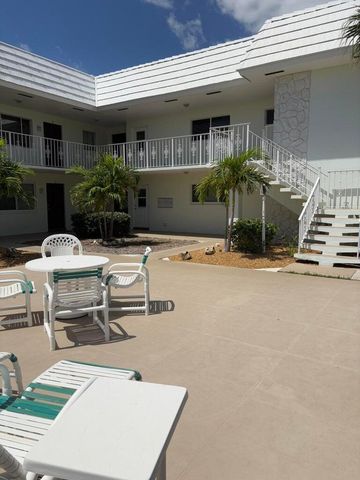 118 Yacht Club Drive 1, North Palm Beach, FL 33408