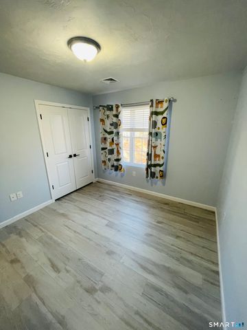 137 Windham Road, Brooklyn, CT 06234