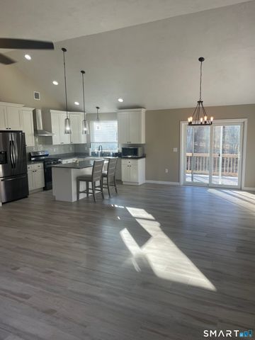 137 Windham Road, Brooklyn, CT 06234