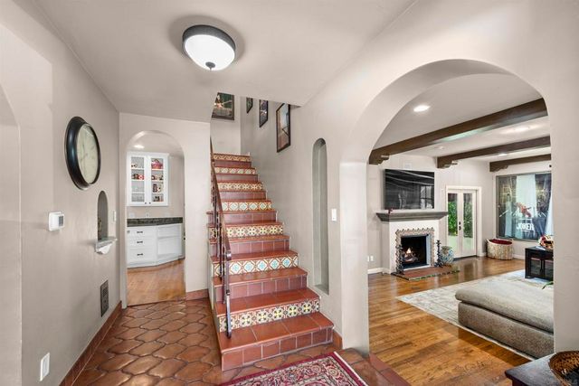 4265 Altamirano Way, San Diego, CA 92103