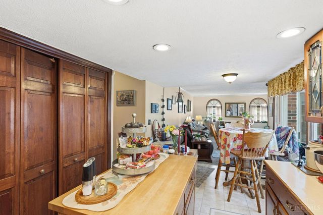 345 Virginia Circle, Wilmington, OH 45133