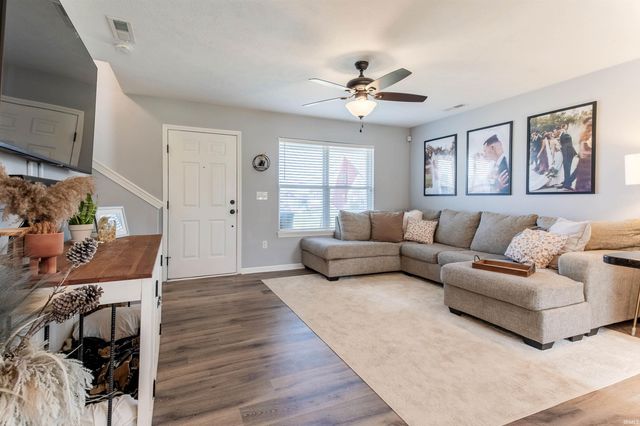 3615 Ebbets Drive, Evansville, IN 47725