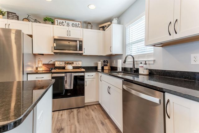 3615 Ebbets Drive, Evansville, IN 47725