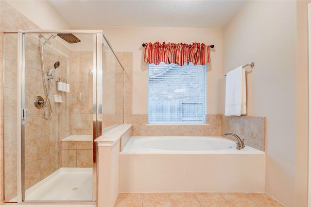 25414 Hamden Valley Drive, Richmond, TX 77406