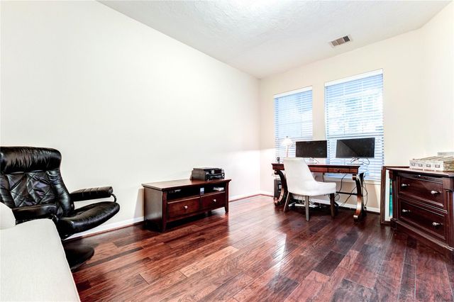 25414 Hamden Valley Drive, Richmond, TX 77406