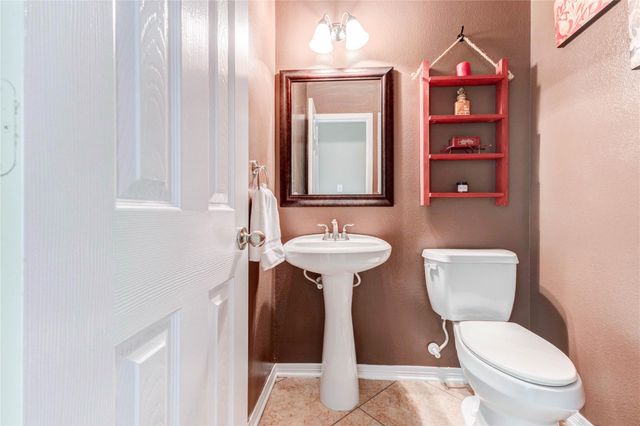 25414 Hamden Valley Drive, Richmond, TX 77406