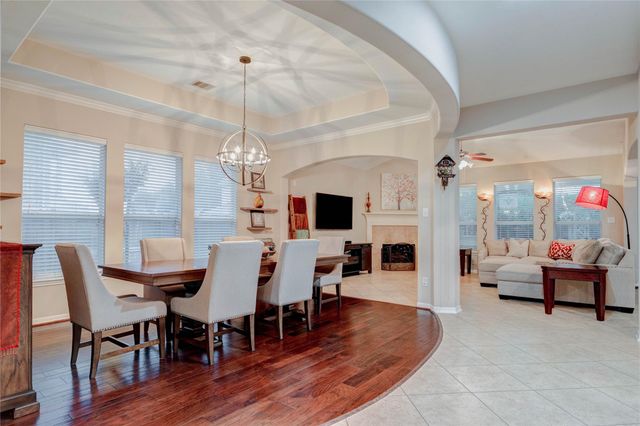 25414 Hamden Valley Drive, Richmond, TX 77406