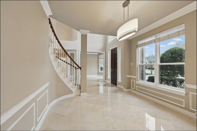 727 Ashleigh Lane, Southlake, TX 76092