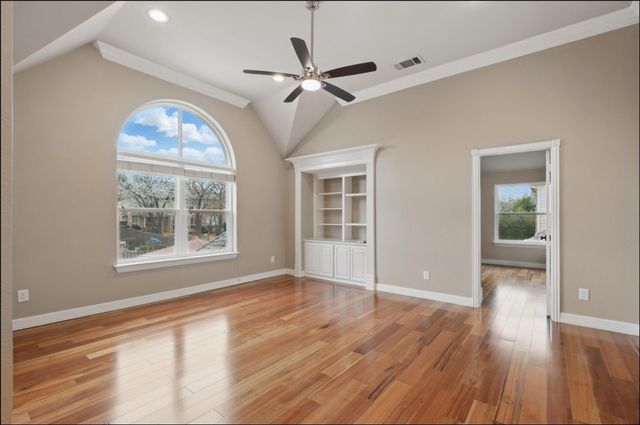 727 Ashleigh Lane, Southlake, TX 76092